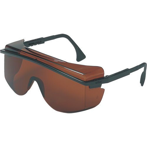 PIP Global Safety S2506 Uvex&reg; Astrospec OTG&reg; 3001 Safety Glasses, Grey/Smoke Lens, Anti-Scratch, ANSI Z87+/Meets/Exceeds CSA Z94.3