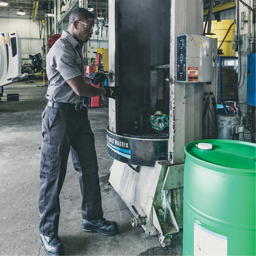 Walter Surface Technologies 53G757 Alustar 300 Cleaner & Degreaser, Pail