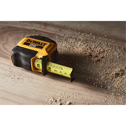 DEWALT DWHT38125S Ruban &agrave; mesurer Atomic Compact Serie, 1-1/8" x 25'