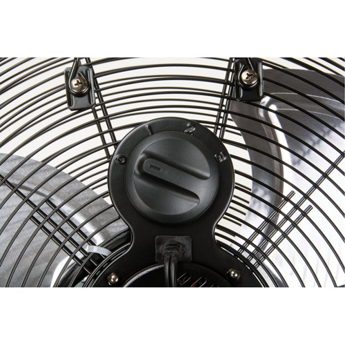 Produits Industriels Matrix EA528 Ventilateur sur pied haute vitesse, Commercial, 3 vitesses, Diam&egrave;tre de 16"