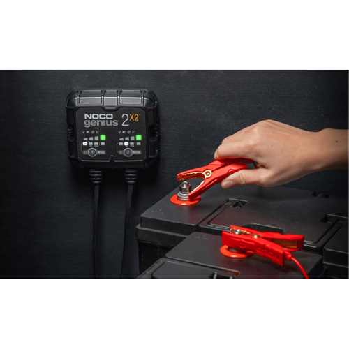 NOCO GENIUS2X2 Genius&reg; 2X2 2-Bank, 4-Amp Battery Charger