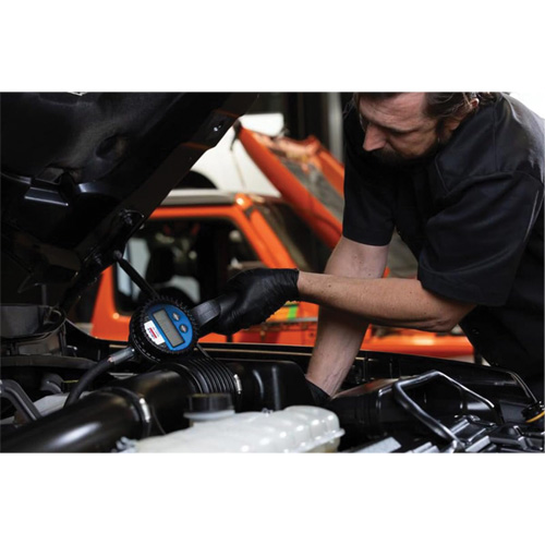 LINCOLN INDUSTRIAL 980 D&eacute;bitm&egrave;tre &eacute;lectronique de lubrifiant avec rallonge flexible &agrave; 90°