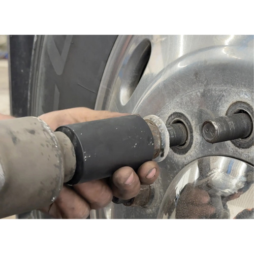 LISLE 13550 Jeu de douilles hexagonales et h&eacute;licoidales pour &eacute;crous de roue de camion