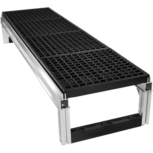 Wearwell FP2X12X36X72BK Trousse de plateforme de travail modulaire en aluminium &agrave; drainage ouvert FOUNDATION, 36" la x 72" pr, Capacit&eacute; de 400 lb, Enti&egrave;rement soud&eacute;