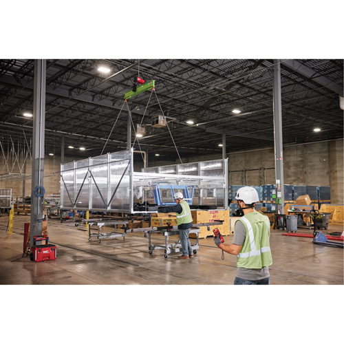 Milwaukee 2983-22HD M18 Compact 1-Ton Chain Hoist with ONE-KEY, 2204 lbs. (1 tons) Capacity