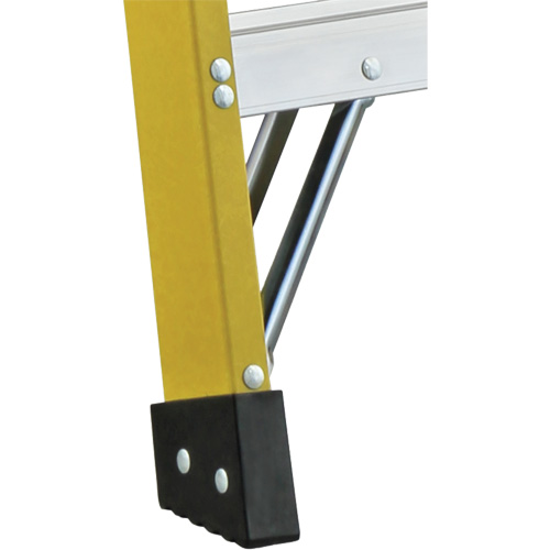 Featherlite 6606 6600 Series Industrial Heavy-Duty 2-Way Stepladders, Fibreglass, 300 lbs. Capacity, 6'