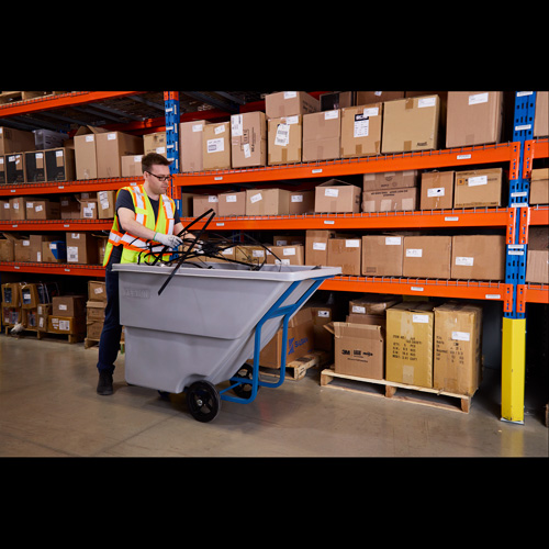 KLETON MN981 Chariot basculeur en acier, Poly&eacute;thyl&egrave;ne, 0,625 vg³, Capacit&eacute; de charge de 850 lb