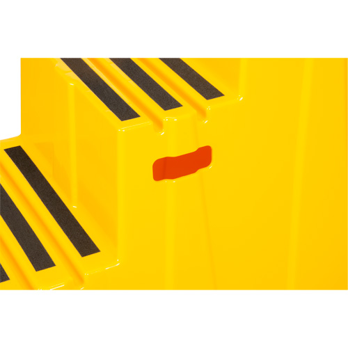 KLETON MP772 Industrial Step Stool, 3 Steps, 34-13/16" x 22-7/16" x 28-1/2" High