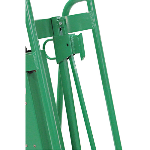 Valleycraft F89484 Diable pour baril motoris&eacute; avec roues pneumatiques
