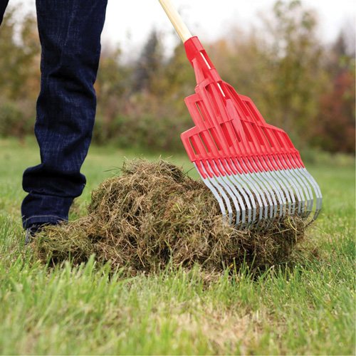 Garant GLR20SPC Multi-Purpose Lawn Rake, 20" Blade, 20 Tines, Hardwood Handle, Steel Blade