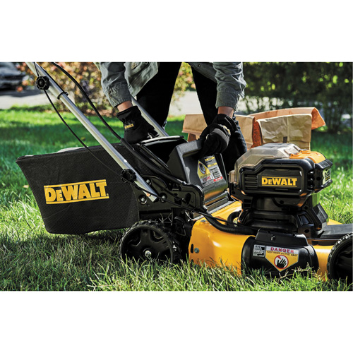 DEWALT DCMWSP244U2-CA 2x20V Max* Brushless Cordless Lawn Mower Kit, Self-Propelled Walk-Behind, Battery Powered, 21.5" Cutting Width
