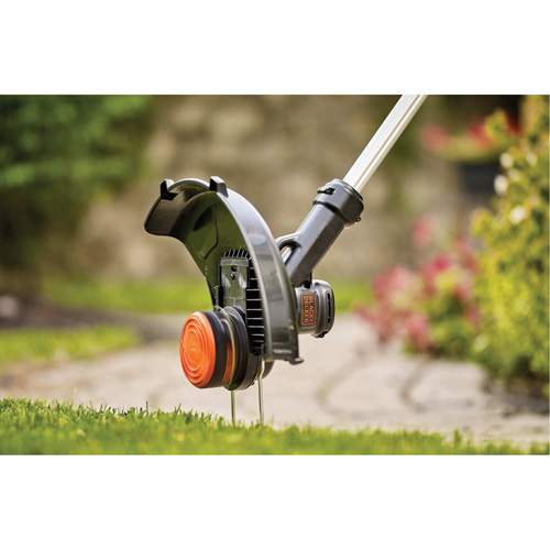 Black & Decker Lst136b 40V Max Cordless Lithium-Ion High-Performance 13 in. String Trimmer