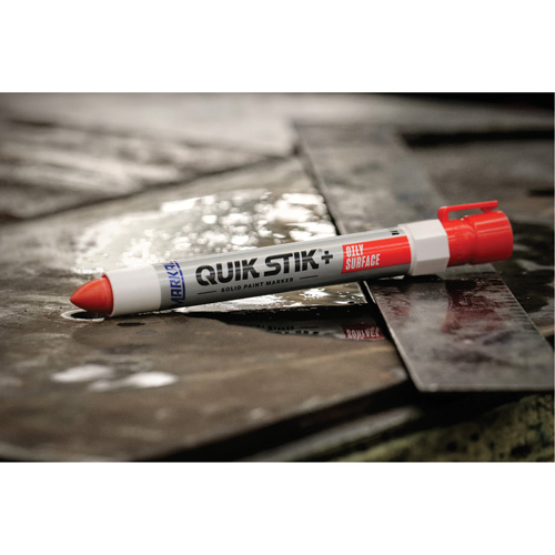 Markal 28882 Marqueur de peinture pour surfaces grasses Quik Stik+, B&acirc;ton plein, Rouge
