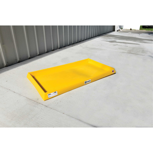 Ultratech 2351 Plateaux Ultra-Containment Tray, 54" lo x 29,8" la x 3,5" h, Cap. de d&eacute;versement 16,5 gal. US