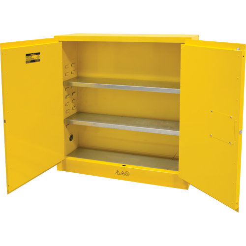 Produits de sécurité Zenith SDN645 Armoire pour produits inflammables, 24 gal., 2 Porte(s), 43" La x 44" h x 12" p