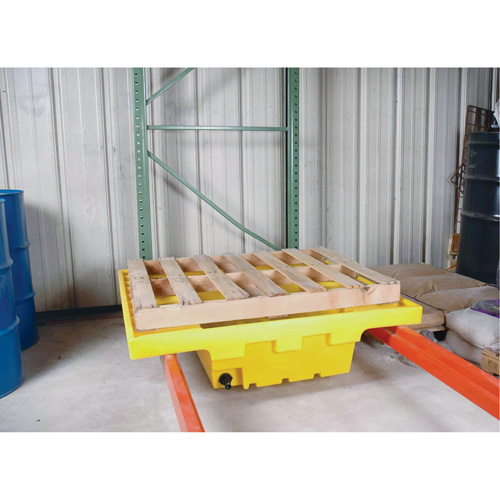Ultratech 2396 Contenant de confinement Ultra-Rack Sump, 51,5'' lo x 51,5'' la x 12" ha, 66 gal. US Capacit&eacute;