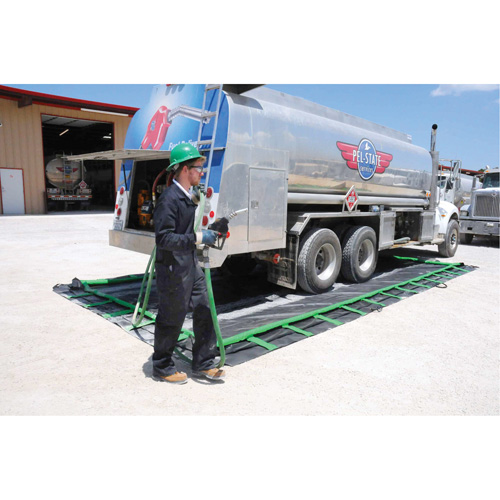 Ultratech 8658 Rapid Rise Ultra-Containment Berm&reg;, 5385 US gal. Capacity, 12' W x 60' L x 12" H, Foam Wall