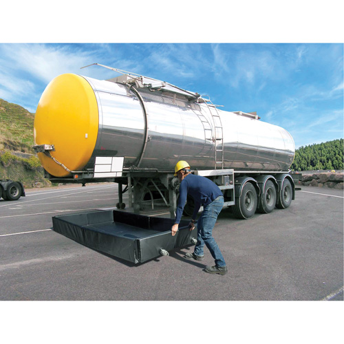 Ultratech 8725 Ultra-Tanker Berm, 374 US gal. Capacity, 5' W x 10' L x 12" H, Foam Wall