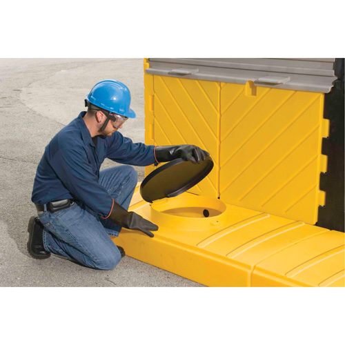 Ultratech 1166 Outdoor 3-Tank Ultra-Modular IBC Spill Pallet, 355 US gal. Spill Capacity, 188" x 79" x 93"