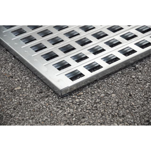 Ultratech 1180 Ultra-Spill Pallet en acier, 2 barils, Capacit&eacute; de d&eacute;versement 68 gal. US, 47,2" x 31,4" x 17,4"