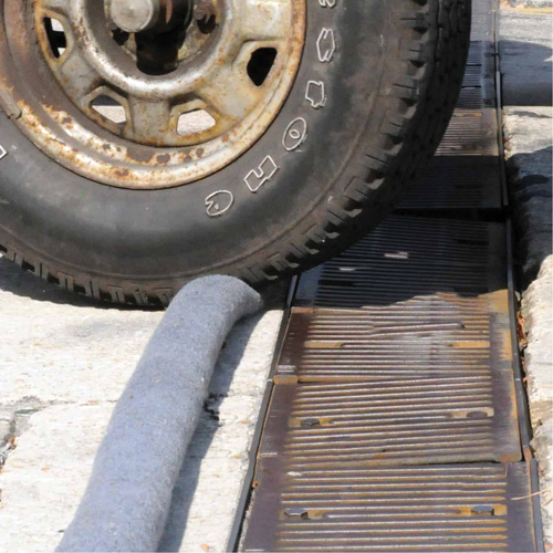 Ultratech 9703 Ultra-Trench Filter Boom&reg;