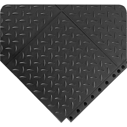 Wearwell 583.1X3X3GRBK 24/Seven&reg; Locksafe&reg; Max Diamond Plate Tiles