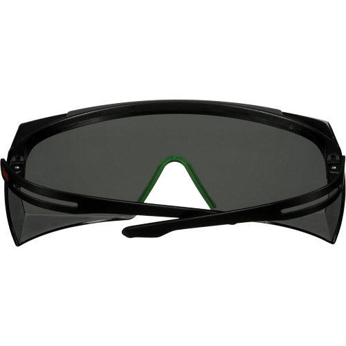 3M 7100220175 Lunettes de s&eacute;curit&eacute; SecureFit s&eacute;rie 3700 SF3730AS-BLK, Lentille Gris/IR 3.0, Anti-&eacute;gratignures, ANSI Z87+/R&eacute;pond ou surpasse la norme CSA Z94.3
