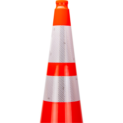 Produits de sécurité Zenith SHL481 C&ocirc;ne de signalisation de premi&egrave;re qualit&eacute;, 36", Orange, Bande(s) r&eacute;fl&eacute;chissante(s) 4" & 6"