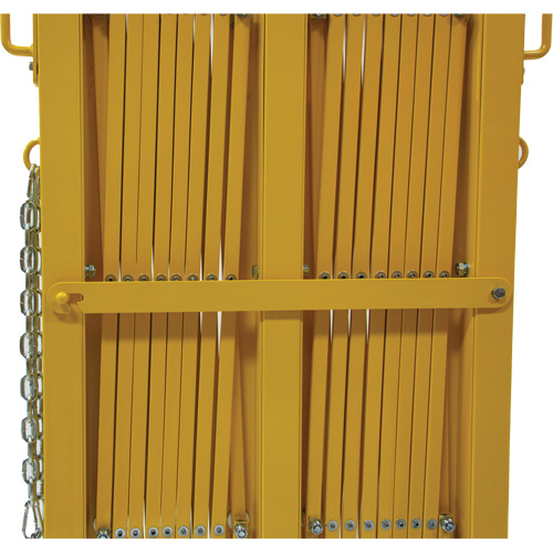 Produits de sécurité Zenith SHO321 Barri&egrave;re extensible, 84" h x 20' lo, Jaune