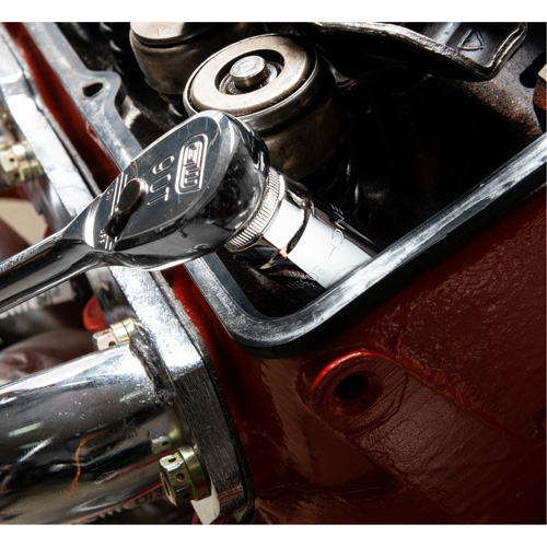 Gearwrench 80554 Jeu de douilles m&eacute;triques &agrave; six pans, 14 Mcx, Prise de 3/8", Profond