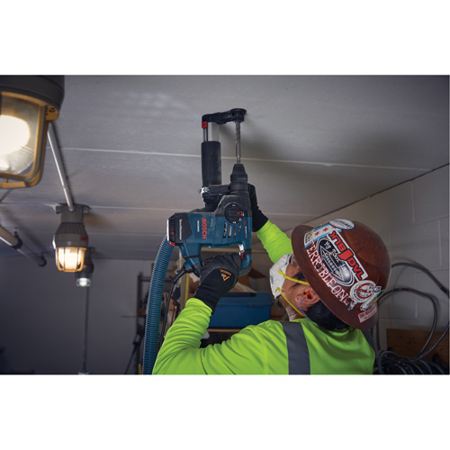 Bosch RH328VC Marteau rotatif SDS-Plus, 1-1/8", 8 A, 0-4000 Coups/min, 0-900 Tr/min, 2,4 lb-pi.
