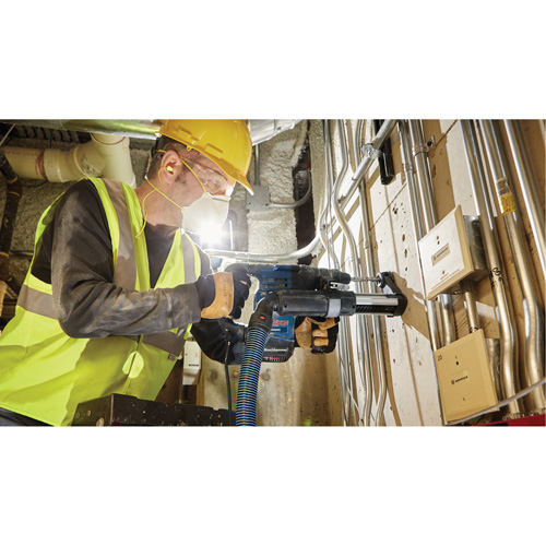 Bosch RH328VC Marteau rotatif SDS-Plus, 1-1/8", 8 A, 0-4000 Coups/min, 0-900 Tr/min, 2,4 lb-pi.
