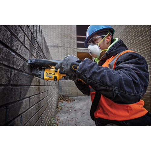 DEWALT DCG418X1 Ensemble de meuleuse sans balai FlexVolt Max avec frein antirecul, Roue de 4-1/2" - 6", 60 V