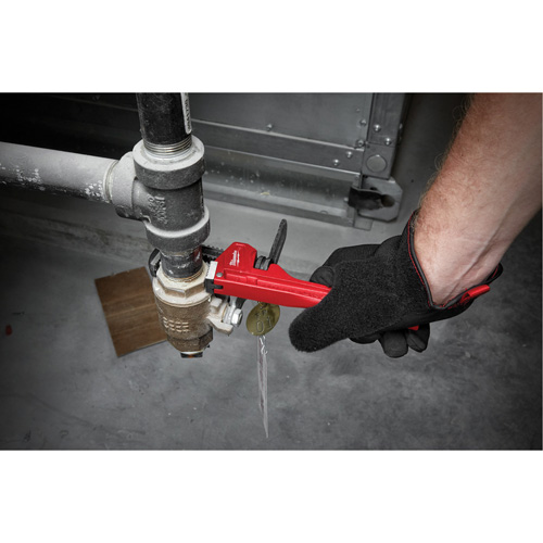 Milwaukee 48-22-7108 Pipe Wrench, 1" Jaw Capacity, 8" Long, Powder Coated Finish