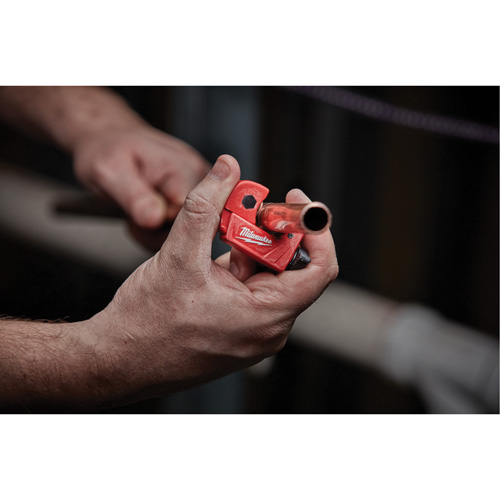 Milwaukee 48-22-4250 Mini coupe-tubes pour cuivre, Capacit&eacute; de 1/2"