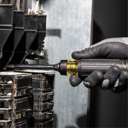Klein Tools 32305 Tournevis &agrave; cliquet &agrave; embouts multiples 15 en 1, 8-3/4" lo, Prise Coussin&eacute;e