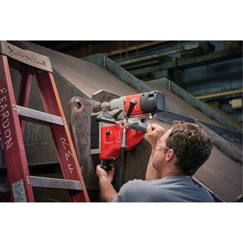 Milwaukee 4274-21 Ensemble de perceuse &eacute;lectromagn&eacute;tique, 1-5/8", Pression de la pointe 750 lb