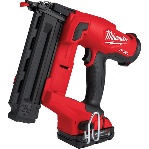 Milwaukee 2746-21CT Ensemble de cloueuse pour clous de finition de calibre 18 M18 Fuel, 18 V, Lithium-ion