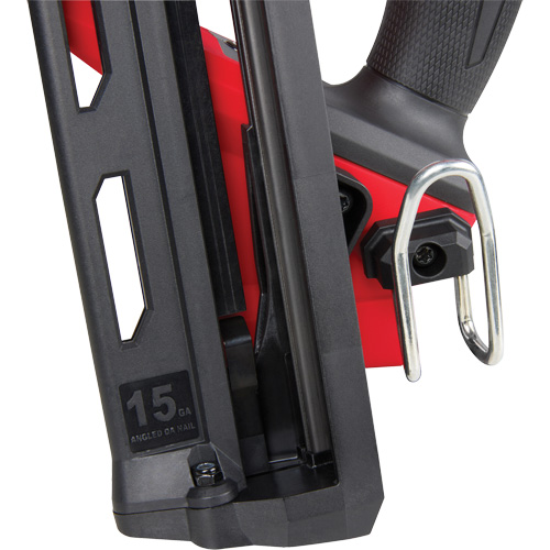 Milwaukee 2839-20 Cloueuse M18 Fuel pour clous de finition de calibre 15 (outil seulement), 18 V, Lithium-ion