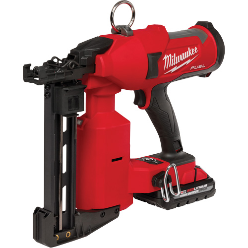 Milwaukee 2843-22 Ensemble agrafeuse pour cl&ocirc;ture utilitaire M18 Fuel, Agrafes 2"/1-1/2"/1-3/4"