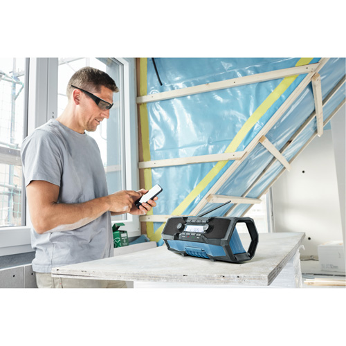 Robert Bosch GPB18V-2CN Radio de chantier compacte avec Bluetooth 5.0, Lithium-ion, 18 V