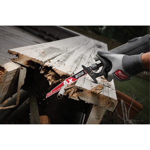 Milwaukee 48-00-7253 AX With NITRUS Carbide Teeth SAWZALL&reg; Blade for Wood with Nails, Carbide, 5 TPI, 12" L