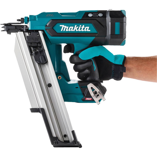 Makita BN002GZ01 Cloueuse de charpente 3-1/2" sans balai &agrave; t&ecirc;te ronde XGT (outil seulement), 40 V, Lithium-ion