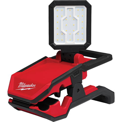 Milwaukee 2358-20 Diffuseur &agrave; pince M18 ROVER (outil seulement), DEL, 2000/1000/500 lumens, Boîtier en Nylon rempli de verre