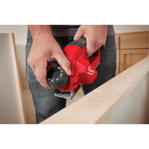 Milwaukee 2524-20 M12 Brushless 2” Planer