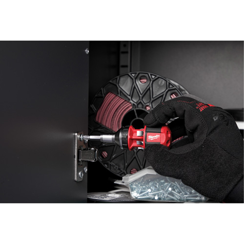 Milwaukee 48-22-2330 8-in-1 Compact Ratcheting 1/4" Drive Multi-Bit Driver, Cushion Grip Handle