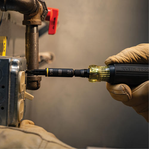 Klein Tools 32500HD Ensemble de tourne-&eacute;crous/tournevis &agrave; chocs multi-embouts 11 mcx, 8" lo, Prise Coussin&eacute;e