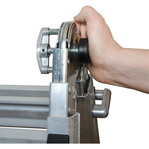 Metaltech E-MTL7000AL &eacute;chelle t&eacute;lescopique multipositions, 2,916' - 9,75', Aluminium, 300 lb, CSA calibre 1A