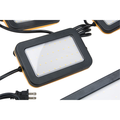 Outils Aurora XI021 Chaîne de baladeuses DEL, 5 Lumi&egrave;res, 50' lo, Boîtier en Plastique