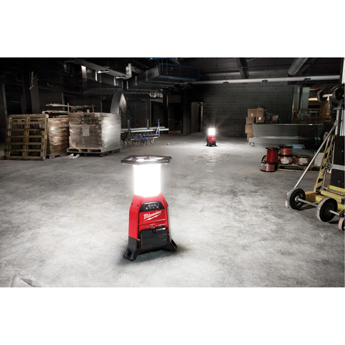 Milwaukee 2150-20 M18 Radius Site Light & Charger with One-Key, LED, 4800/9000/2500 Lumens, Plastic Housing